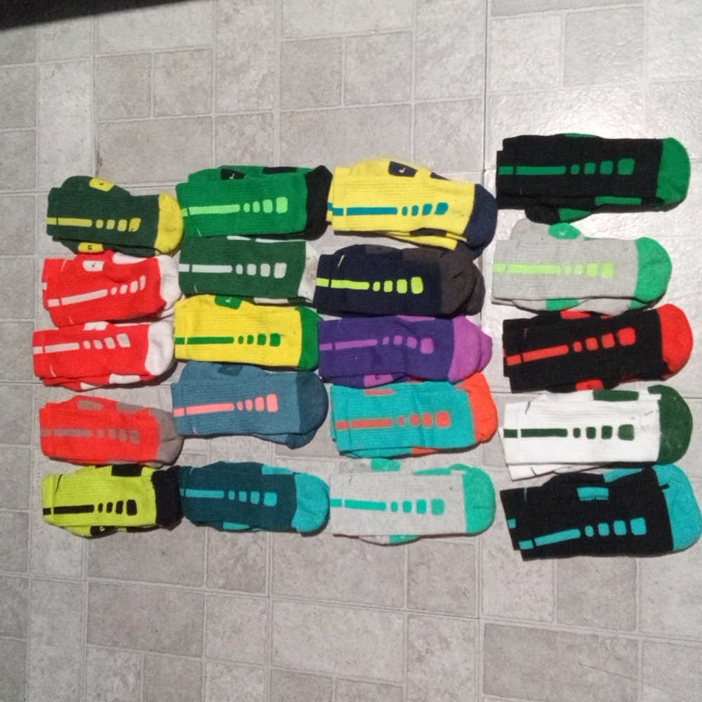 Nike Elite Basketball socks lot #1